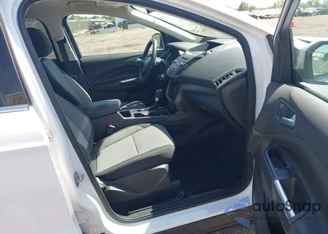 2017 Ford Escape Se from USA, damaged, VIN 1FMCU0GD6HUA69253